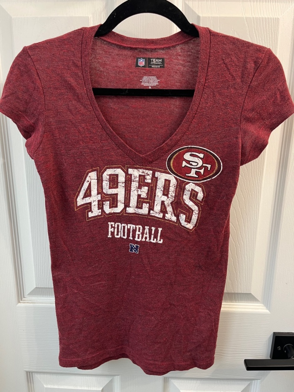 San Francisco 49ers Women's Short Sleeve V-Neck Tee - Team Apparel - Burgundy